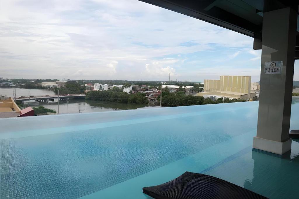 Grand Xing Imperial Hotel Iloilo Eksteriør bilde